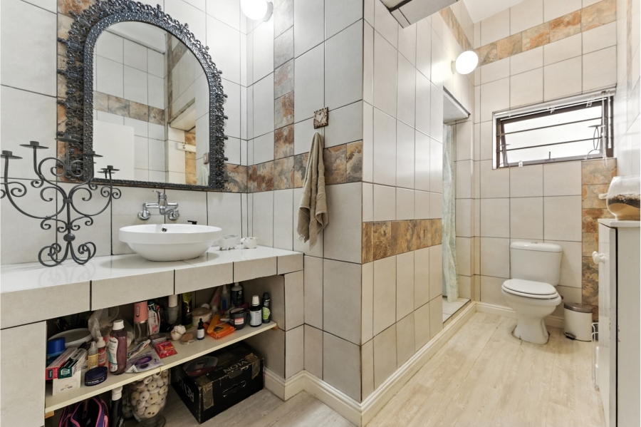 4 Bedroom Property for Sale in Lemoenkloof Western Cape